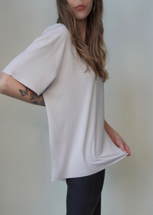 Oversized Bamboo Tee – Effortless Comfort, Elevated Style