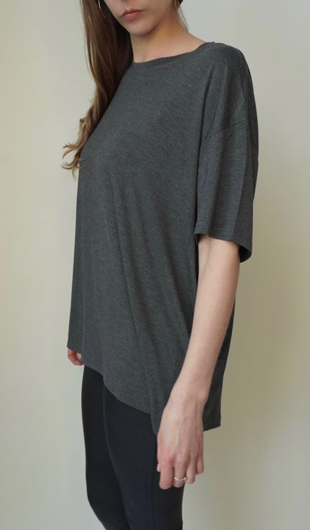 Oversized Bamboo Tee – Effortless Comfort, Elevated Style