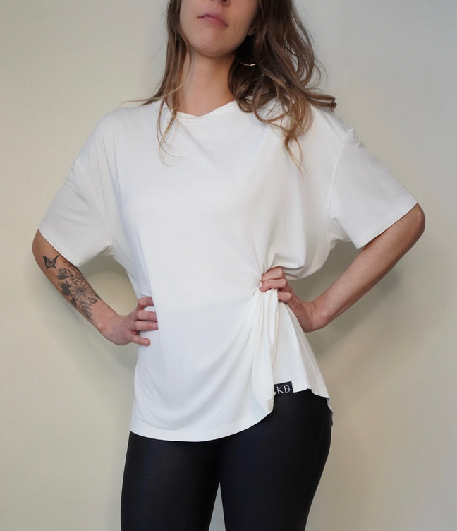 Oversized Bamboo Tee – Effortless Comfort, Elevated Style