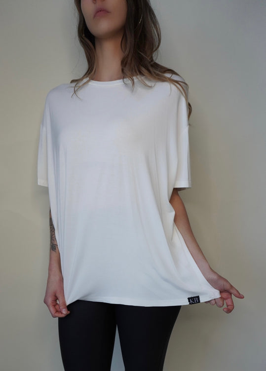 Oversized Bamboo Tee – Effortless Comfort, Elevated Style